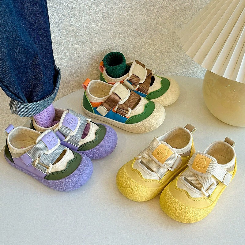 Men's And Women's Hollowed-Out Breathable Sneakers 1