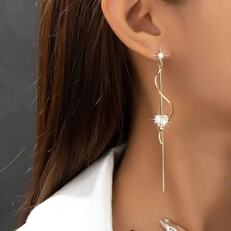 18K Gold Spiral Lines Heart Design Dangle Earrings 7