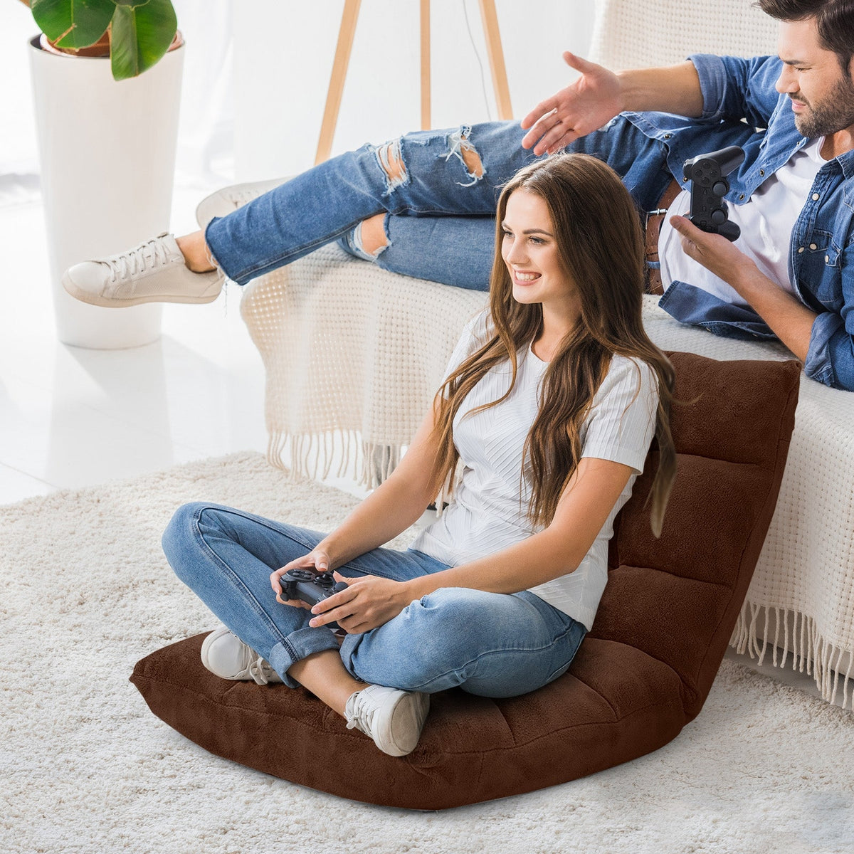 Adjustable 14-position Cushioned Floor Chair 2