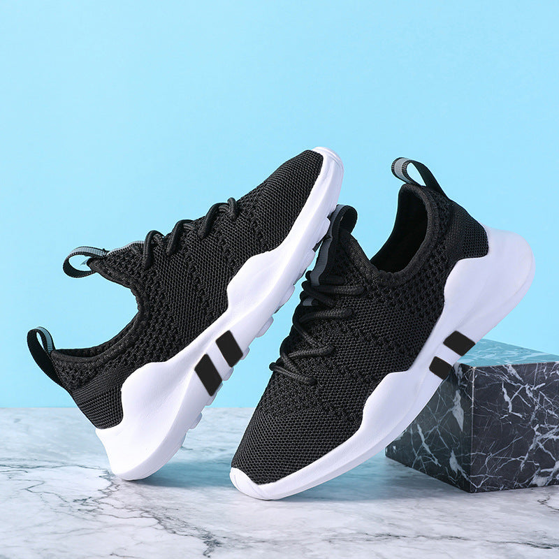 Breathable fly woven children's sports shoe 4