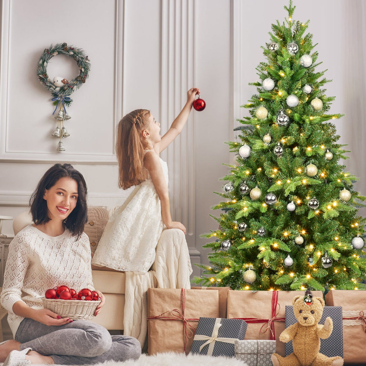 7FT PE&PVC Prelit Christmas Tree 4