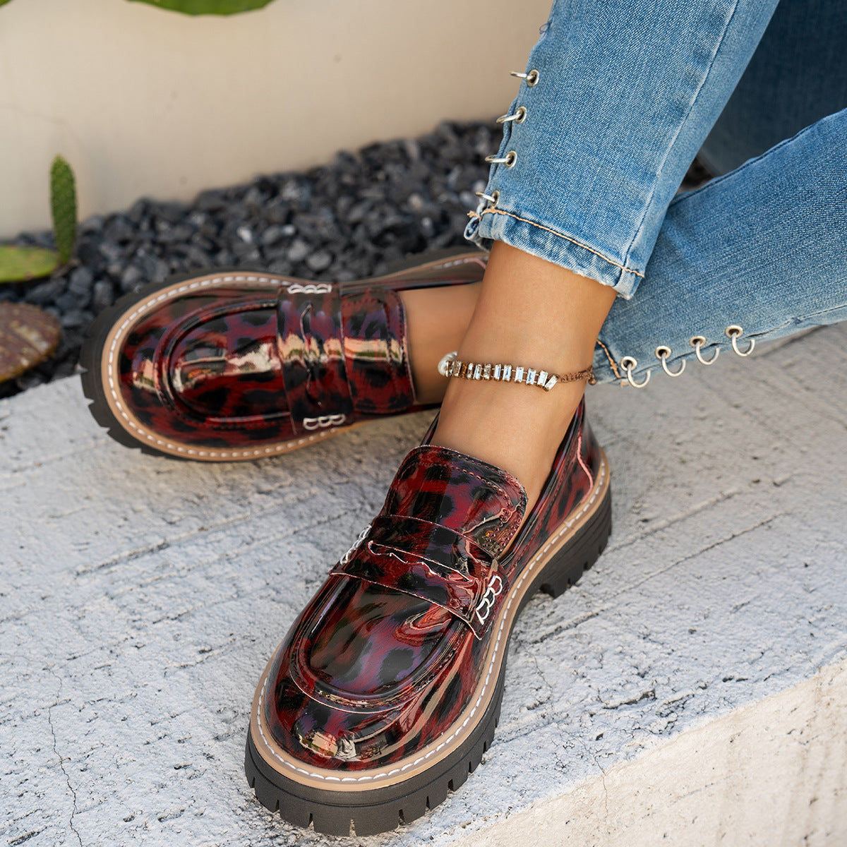 New Autumn Leather Belt-Buckle Patent Leather Leopard-Print Vintage Womens Shoes 2