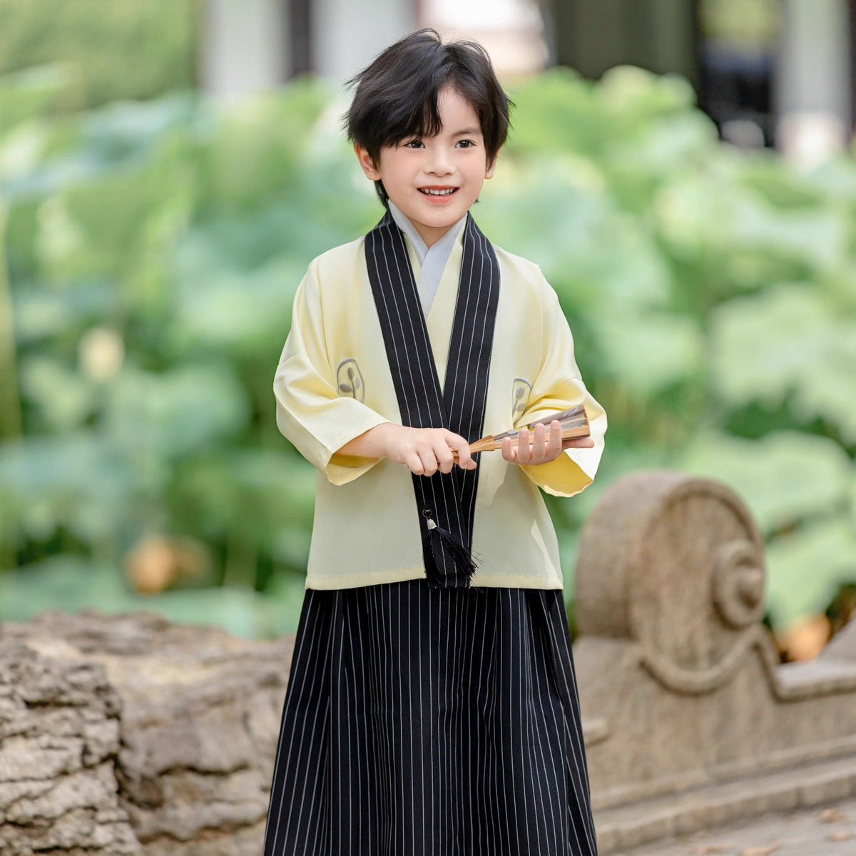 Childrens Yellow Japanese-style Kimono Set 3