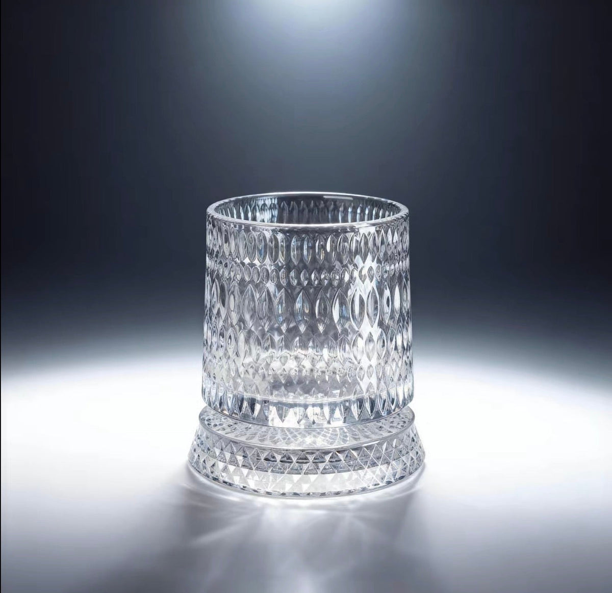 CrystalTwirl Rotating Drink Glass 13