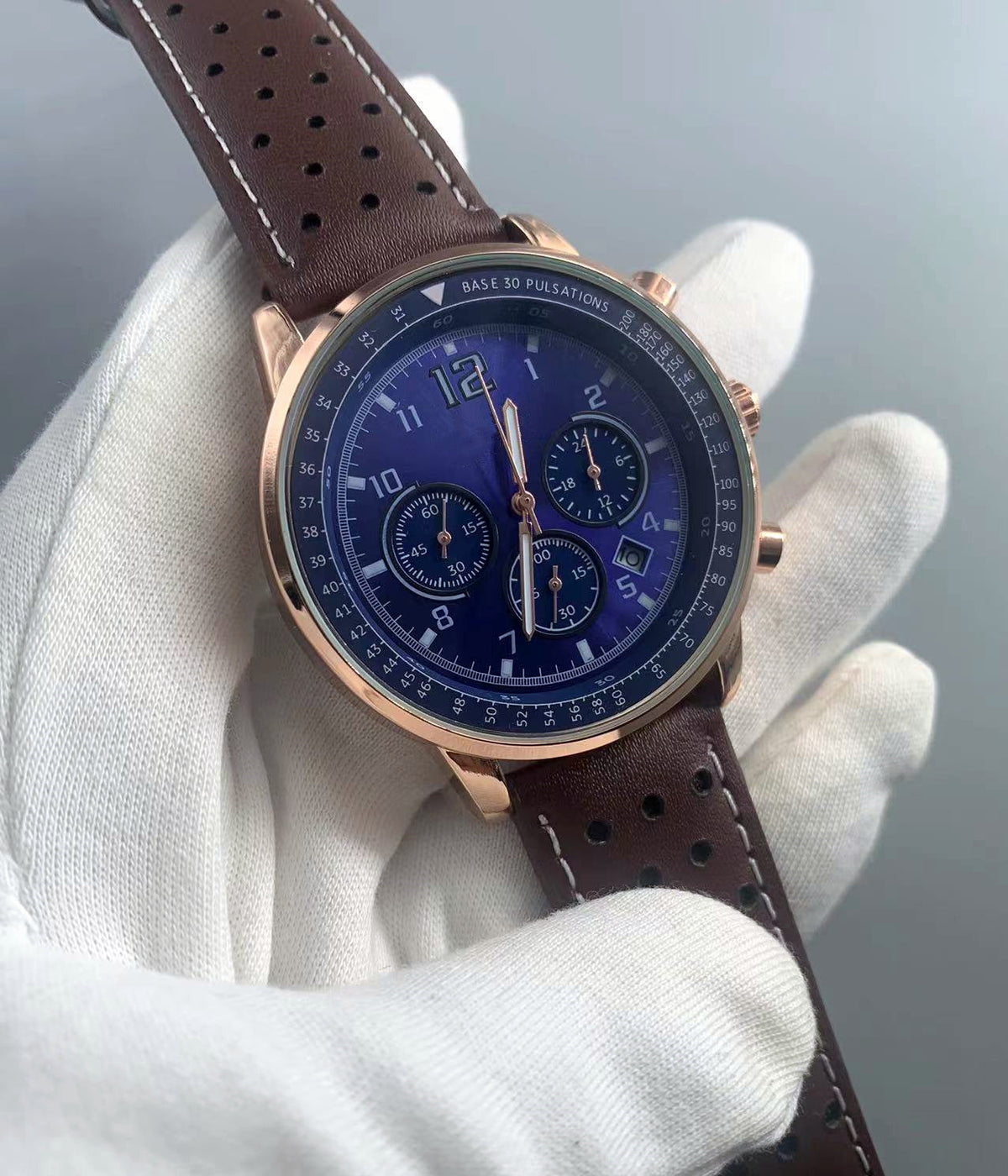 Six-hand Chronograph Quartz Watch With A Leather Strap 4