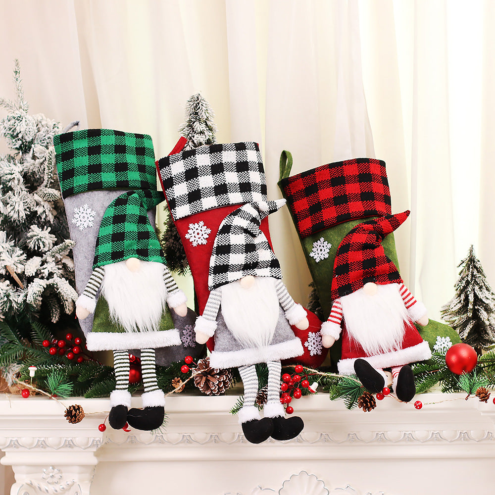 Christmas Day Decoration Red Black White Grid Faceless Forester Christmas Socks Dwarf Hanging Doll Candy Gift Bag 2