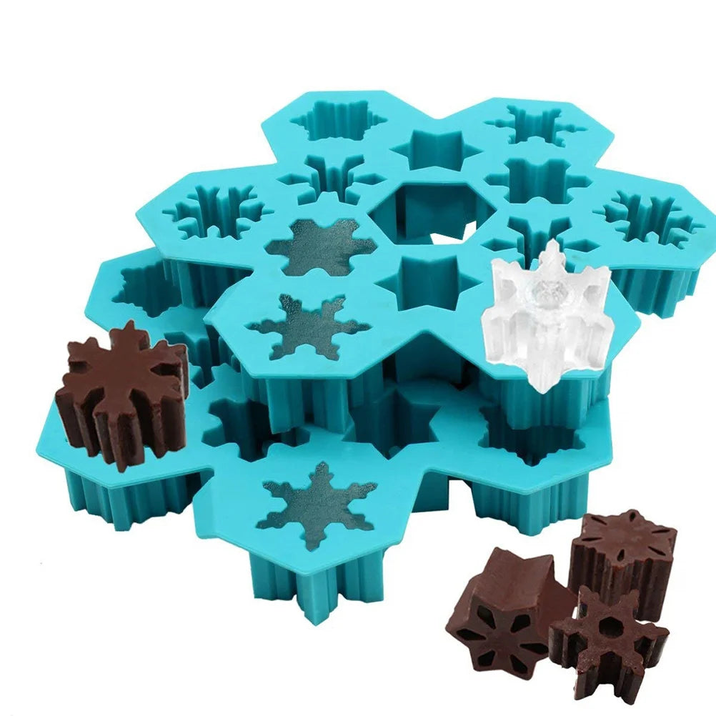1 PCS Christmas Ice Molds Chocolate Snowflake Cookie Gummies Gummy Silicone Soap Biscuit 4