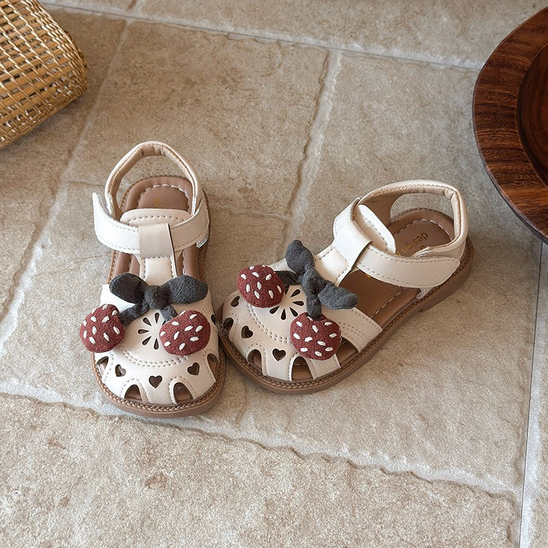 2026 Summer New Girls Closed-Toe Sandals, Princess Style Kids Beach Shoes, Soft Sole All-Match Fashion Children Shoes 2