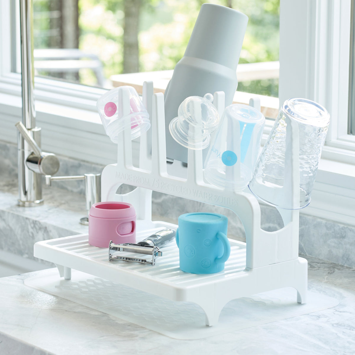 PopYum Pink Baby Bottle 4-Pack Set with White Drying Rack & Clear Drying Mat Bundle 6