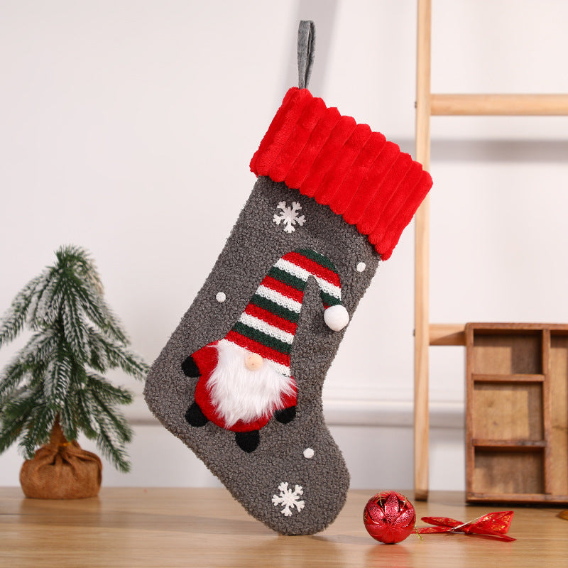 Christmas decorations, candy socks, embroidered Santa Claus socks, Christmas children's gifts, socks, gift bags, pendants 3