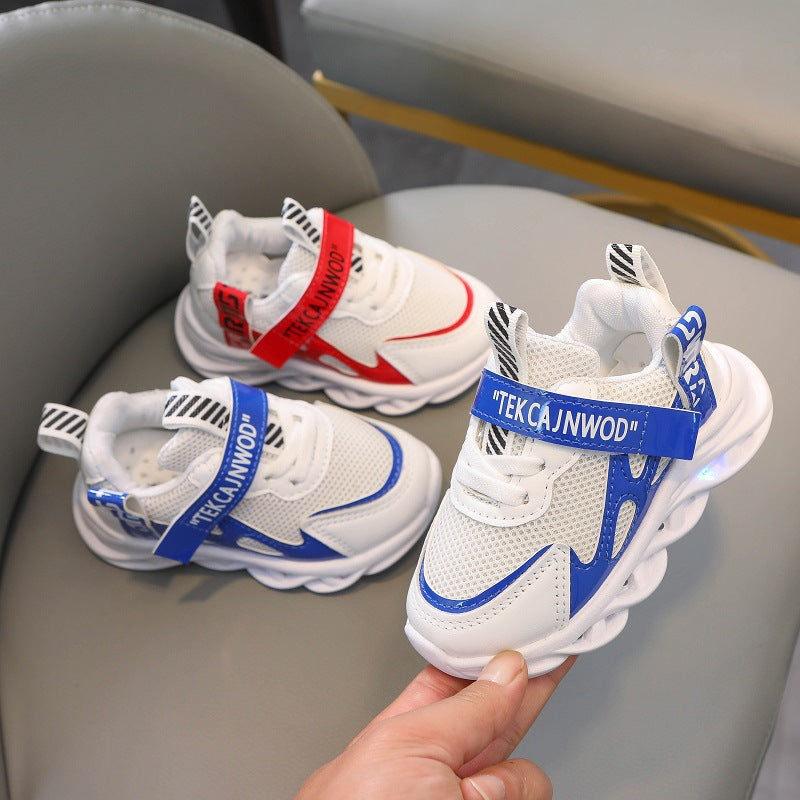 Children's Alphabet Webbing Mesh Breathable Kids Luminous Shoes Casual Sports Shoes 3
