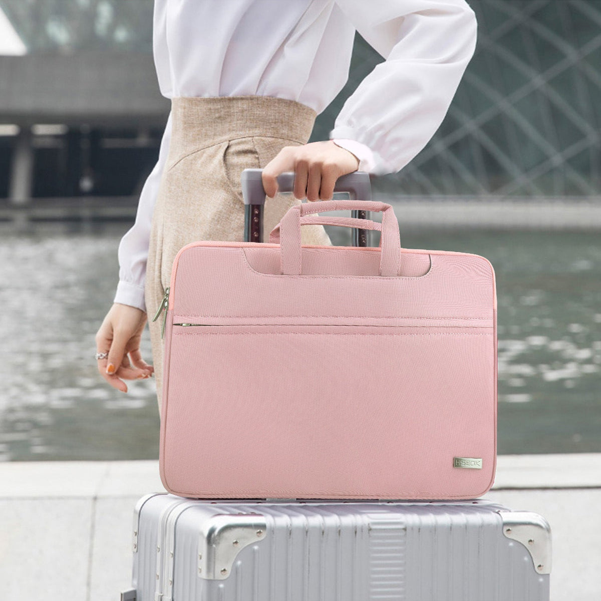 Waterproof Wear-resistant And Shockproof Laptop Protective Case 1