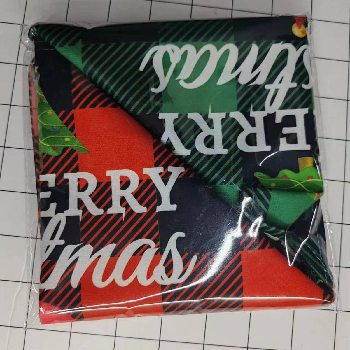 Christmas Day Border Protection Pet Small, Medium, and Large Dogs, Dogs, Cats, Teddy Triangular Towels, Water Jars 14
