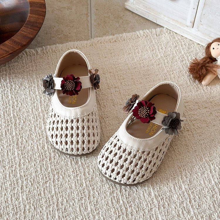 Girls' Korean Woven Hollowed Out Leather Shoes With Fashionable Soft Sole And Retro Style, Versatile For Children To Wear As A Single Shoe 5