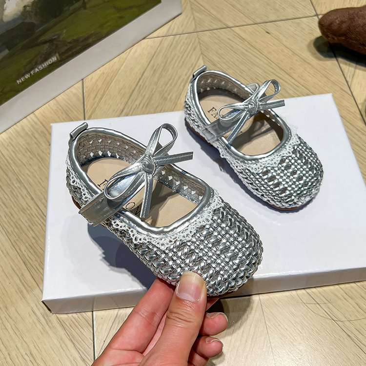 Children's Fashion Hollow Princess Shoes Summer New Style Girls' Soft Bottom Hollow Baotou Little Girls' Anti Slip Sandals 9
