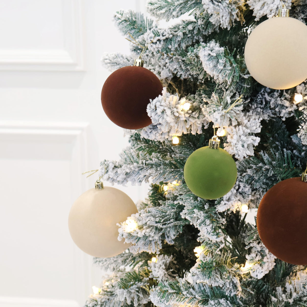 Senjie 30pcs Velvet Christmas Balls Ornaments 2.36in Brown Green Khaki 7