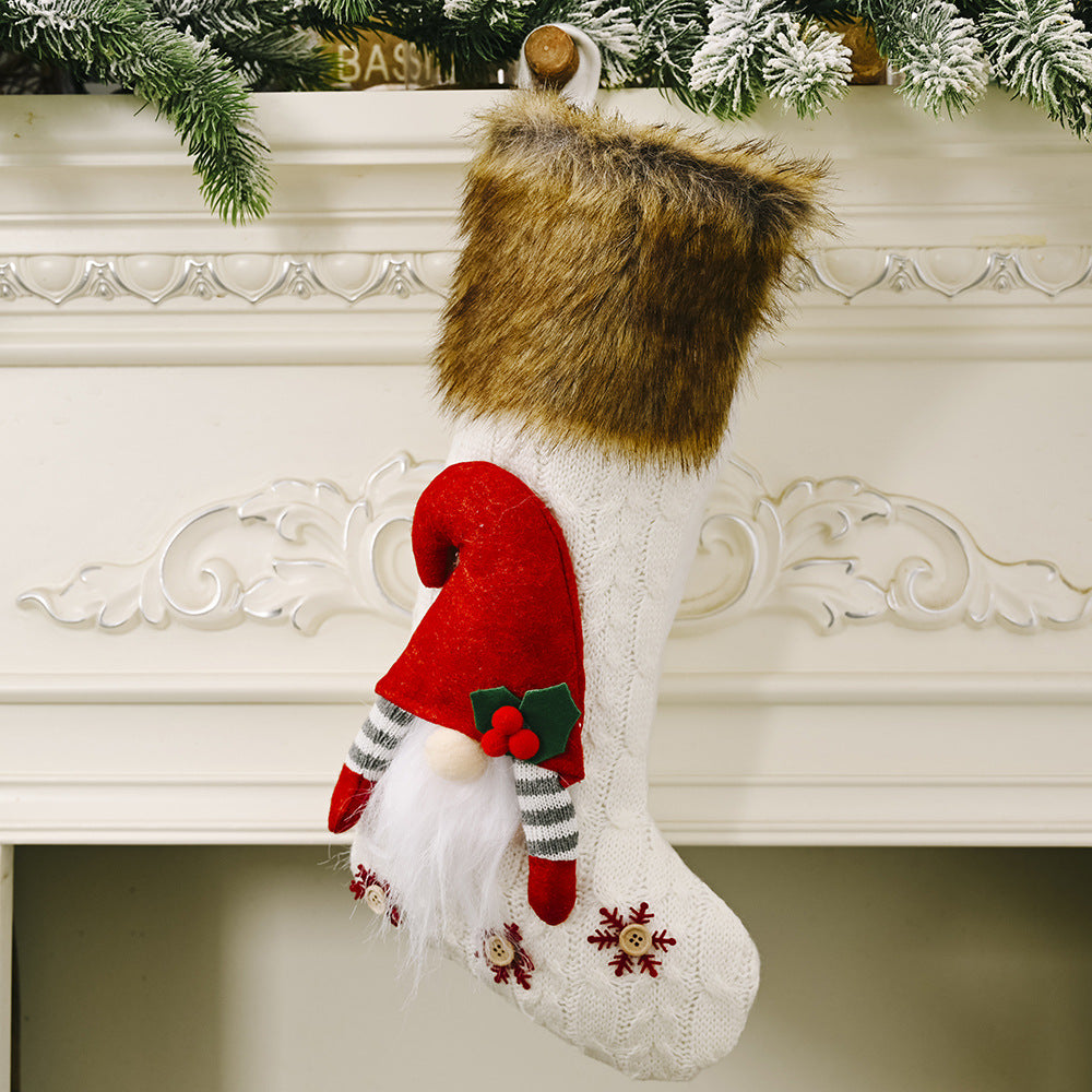 Christmas decoration products, faceless doll plush Christmas socks, creative faceless doll gift socks, elderly socks 7