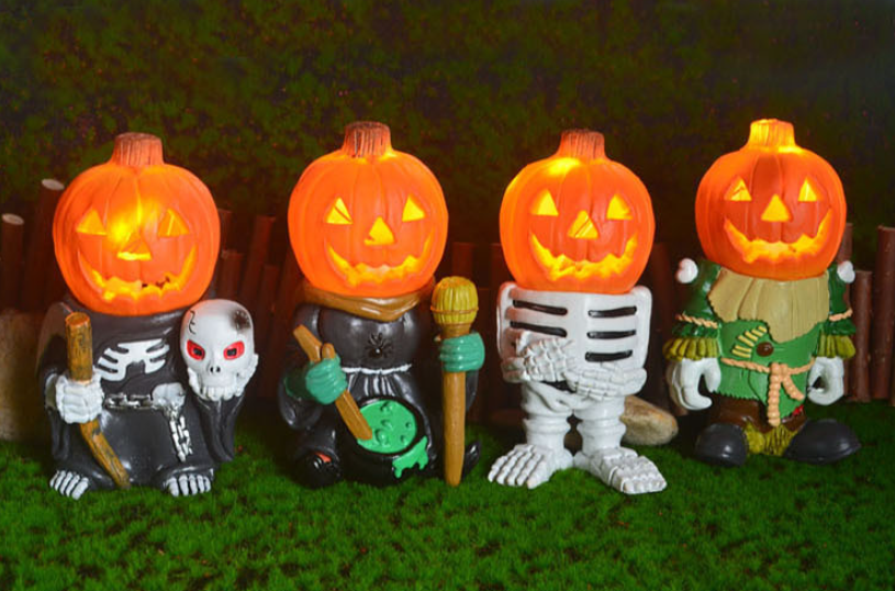 Halloween gift pumpkin knight garden ornaments decorative luminous small pumpkin head resin ornaments 1