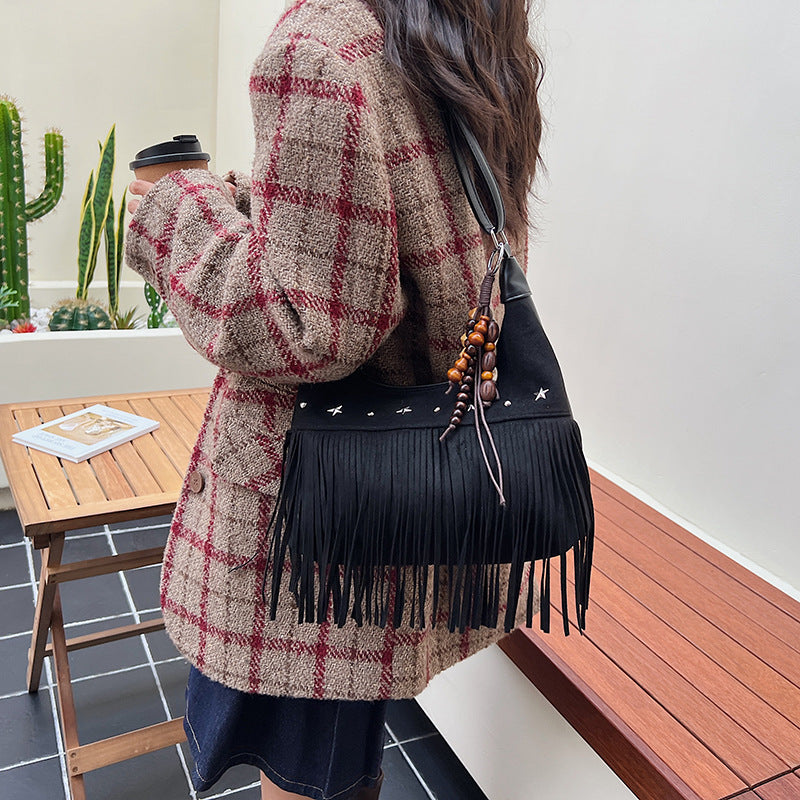 Suede Single-shoulder Crossbody Bag With Tassels 5