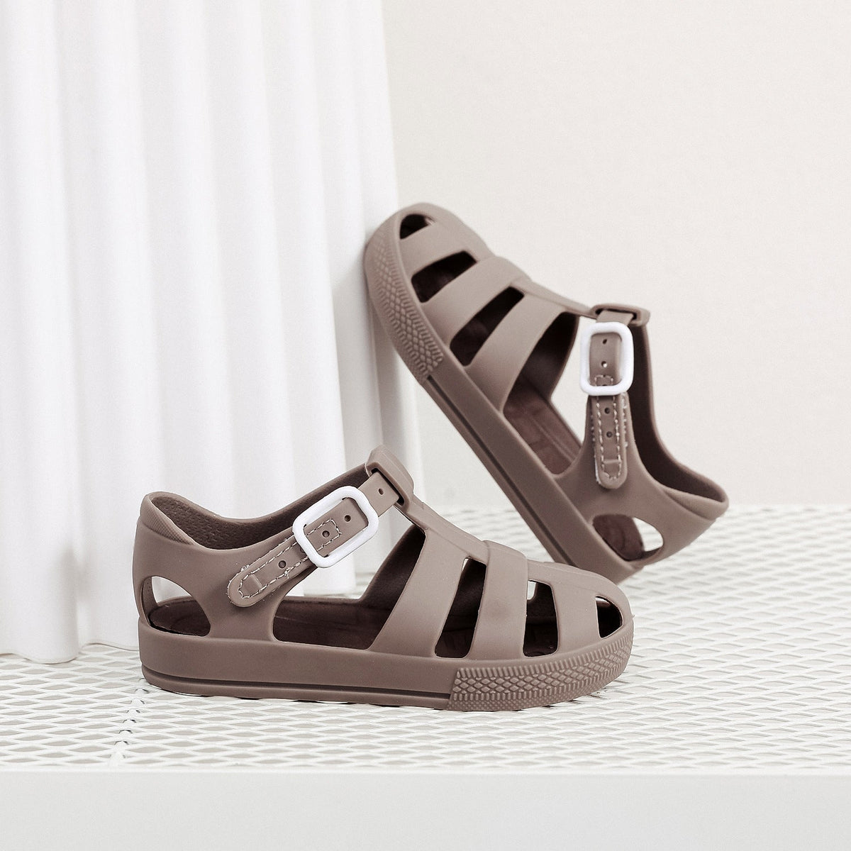 Childrens Velcro-Strap Non-Slip Waterproof Beach Shoes 7