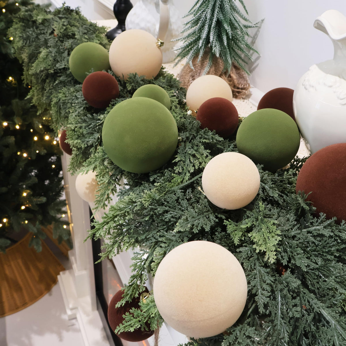 Senjie 30pcs Velvet Christmas Balls Ornaments 2.36in Brown Green Khaki 3