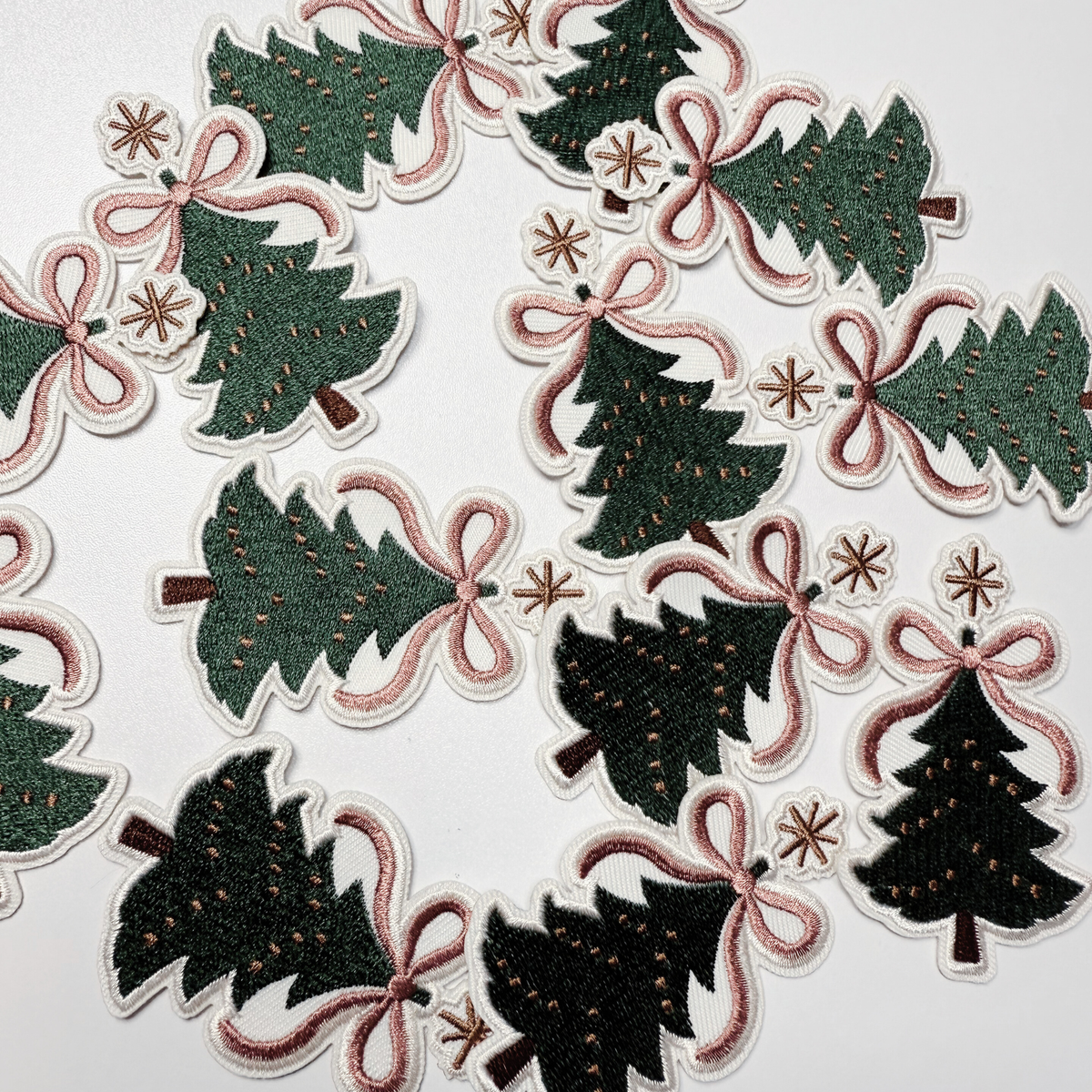 3" Christmas Tree w Bow -  Embroidered Hat Patch 3