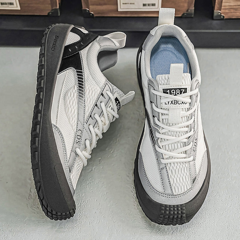 New Men's Lightweight Slip-On Skate Shoes, Versatile Trendy Casual Sneakers 1