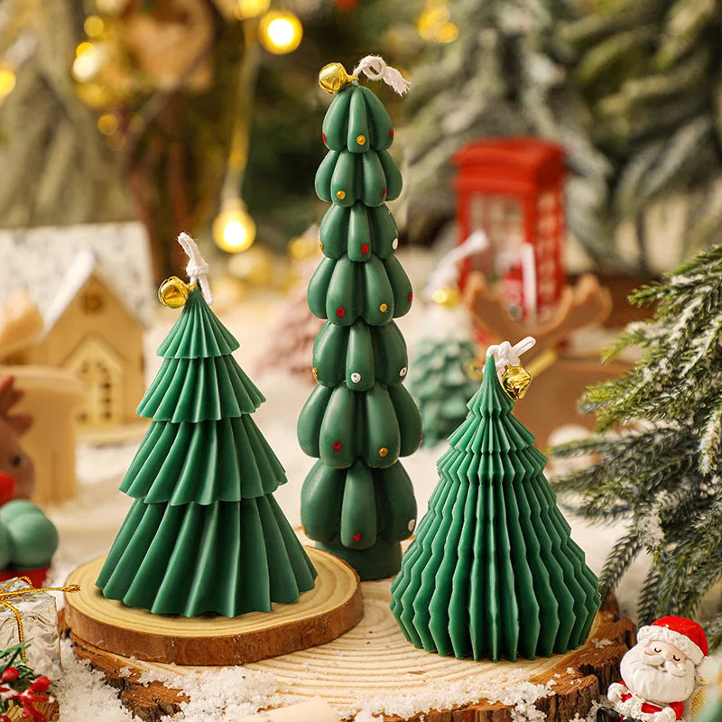 Cute Christmas Tree Candles Novelty Christmas Gifts Mini Wax Candle Red Green Scented Candles for Home Decor 4