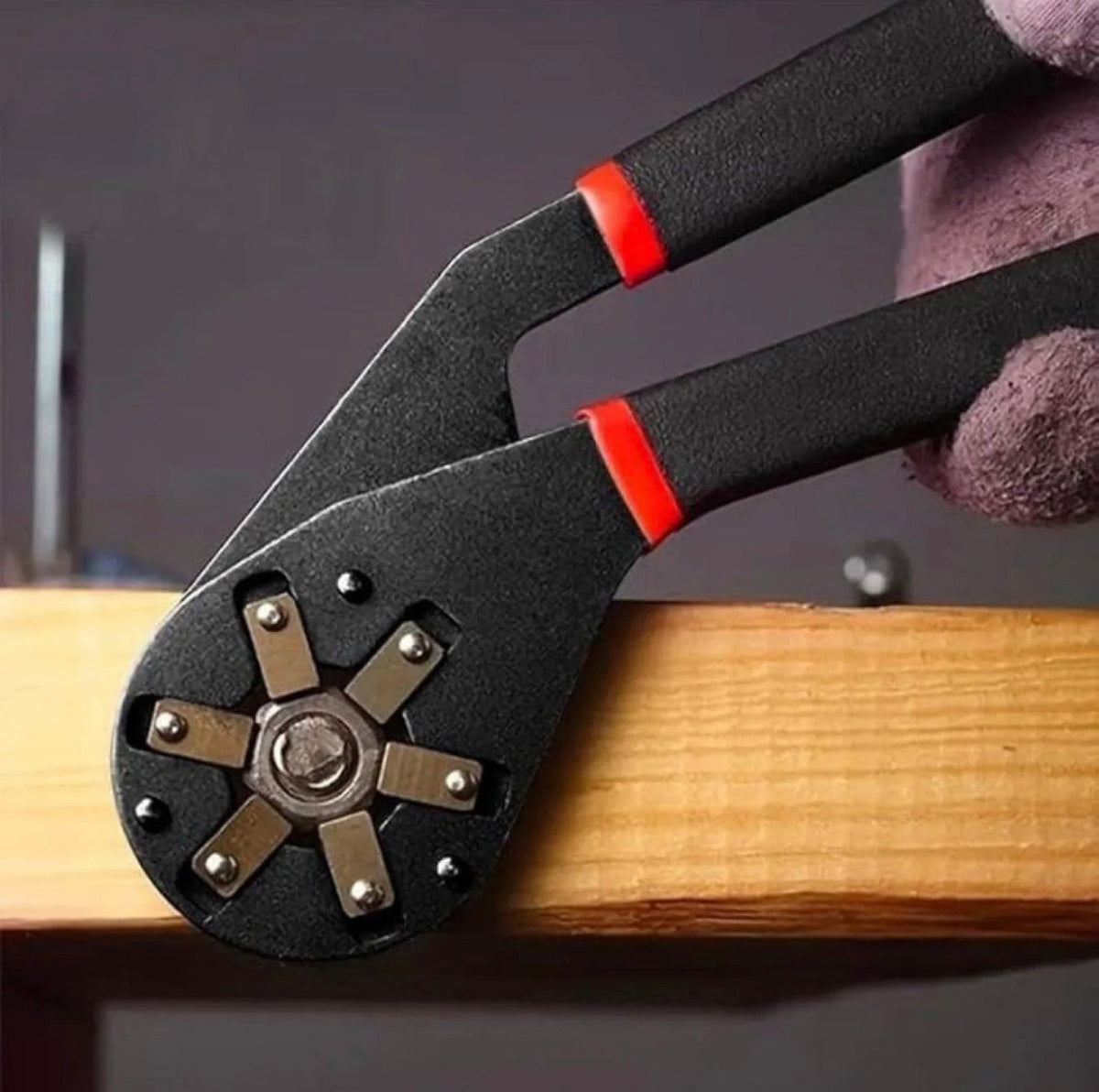 AllFit 14-in-1 Adjustable Wrench 3
