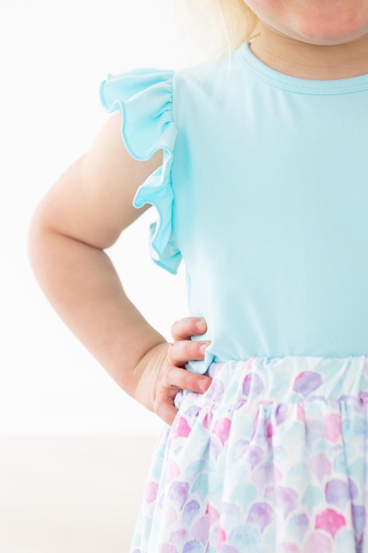 Aqua S/S Ruffle Tee 7