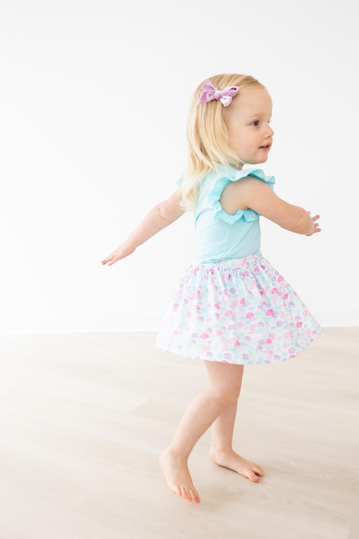 Aqua S/S Ruffle Tee 8