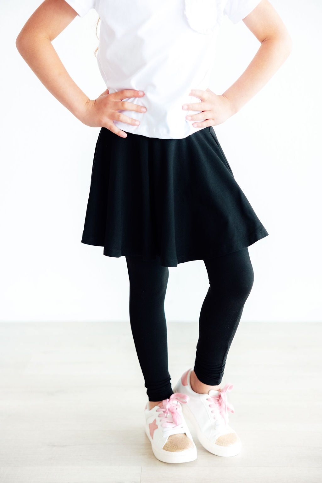Black Twirl Skegging 1