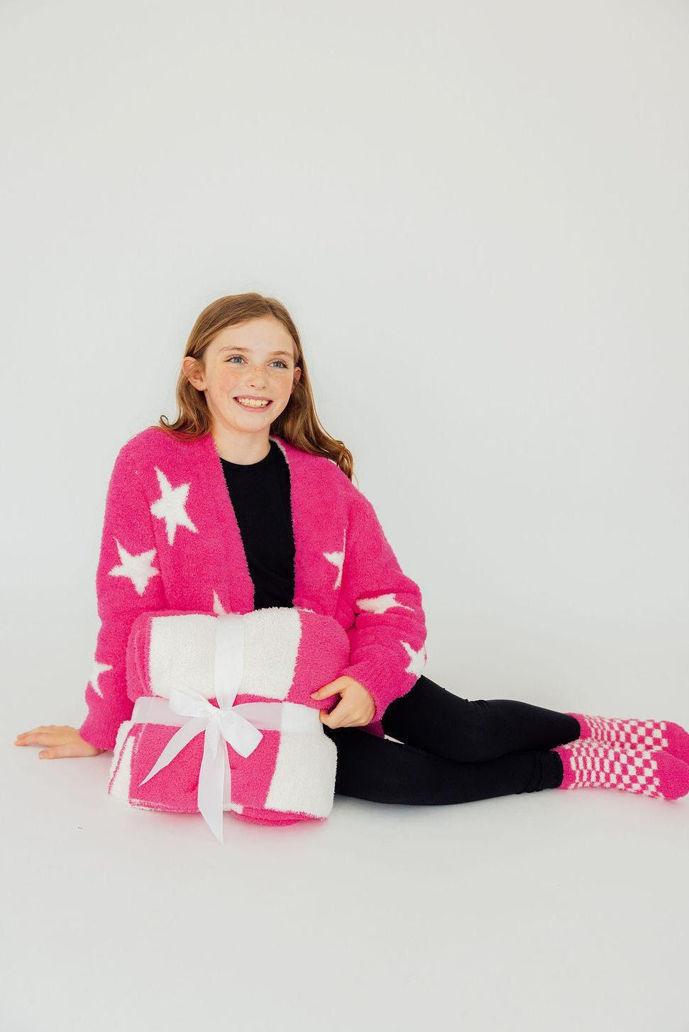 Bright Pink Checker Bow Cozy Blanket 3