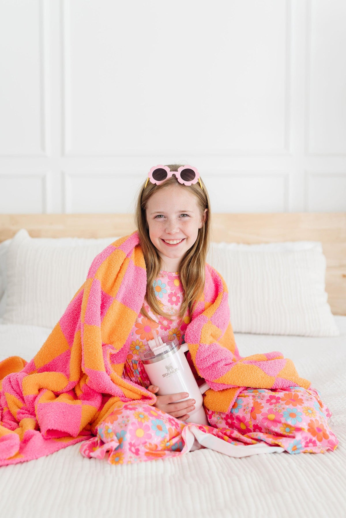 Bright Pink/Orange Checker Cozy Blanket 4