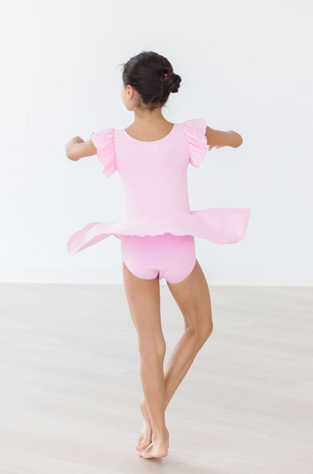Bubblegum Pink S/S Twirl Leotard 4