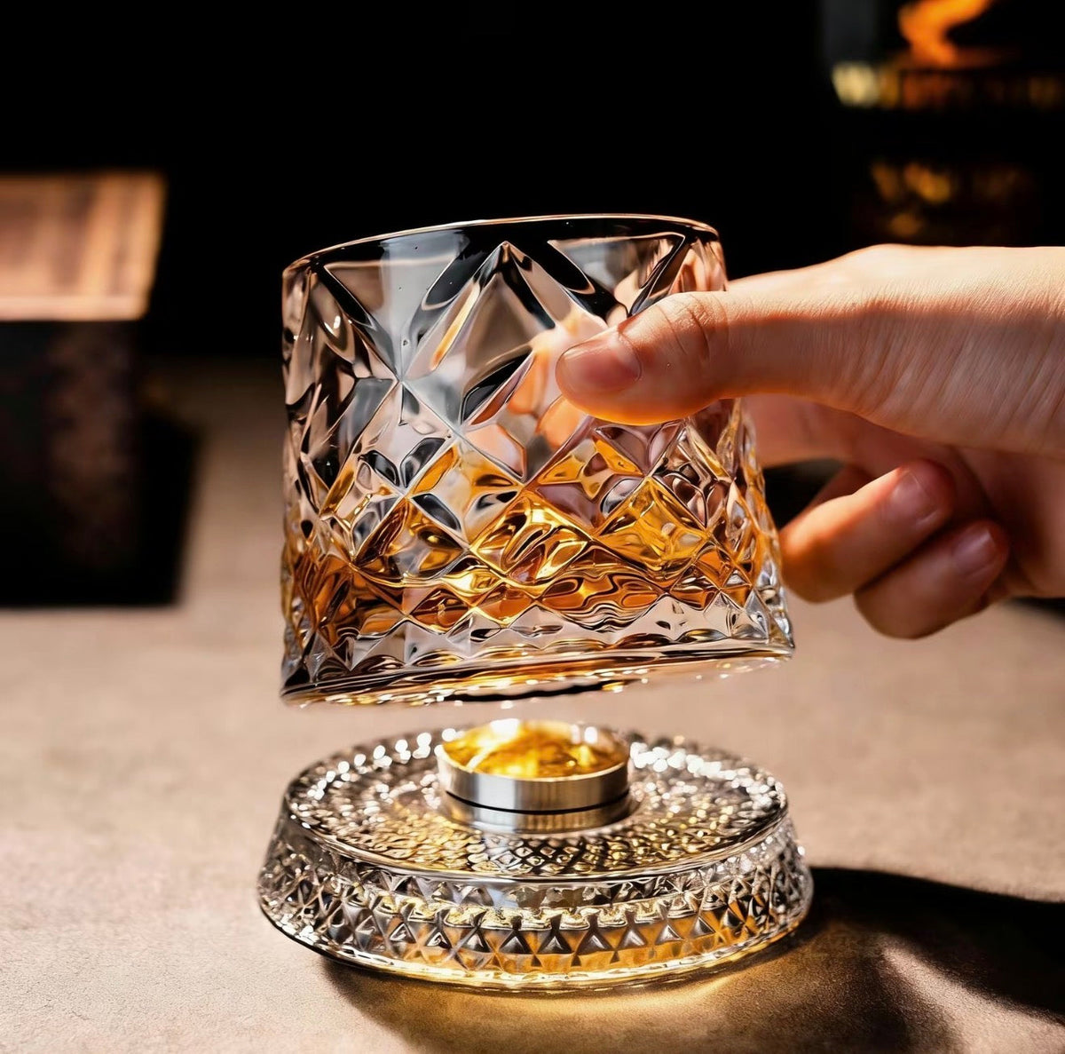 CrystalTwirl Rotating Drink Glass 4