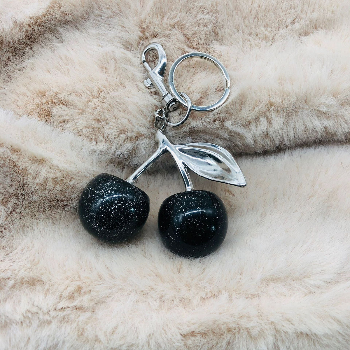 Cherry car keychain high-end women's bag pendant backpack pendant Christmas Halloween 3