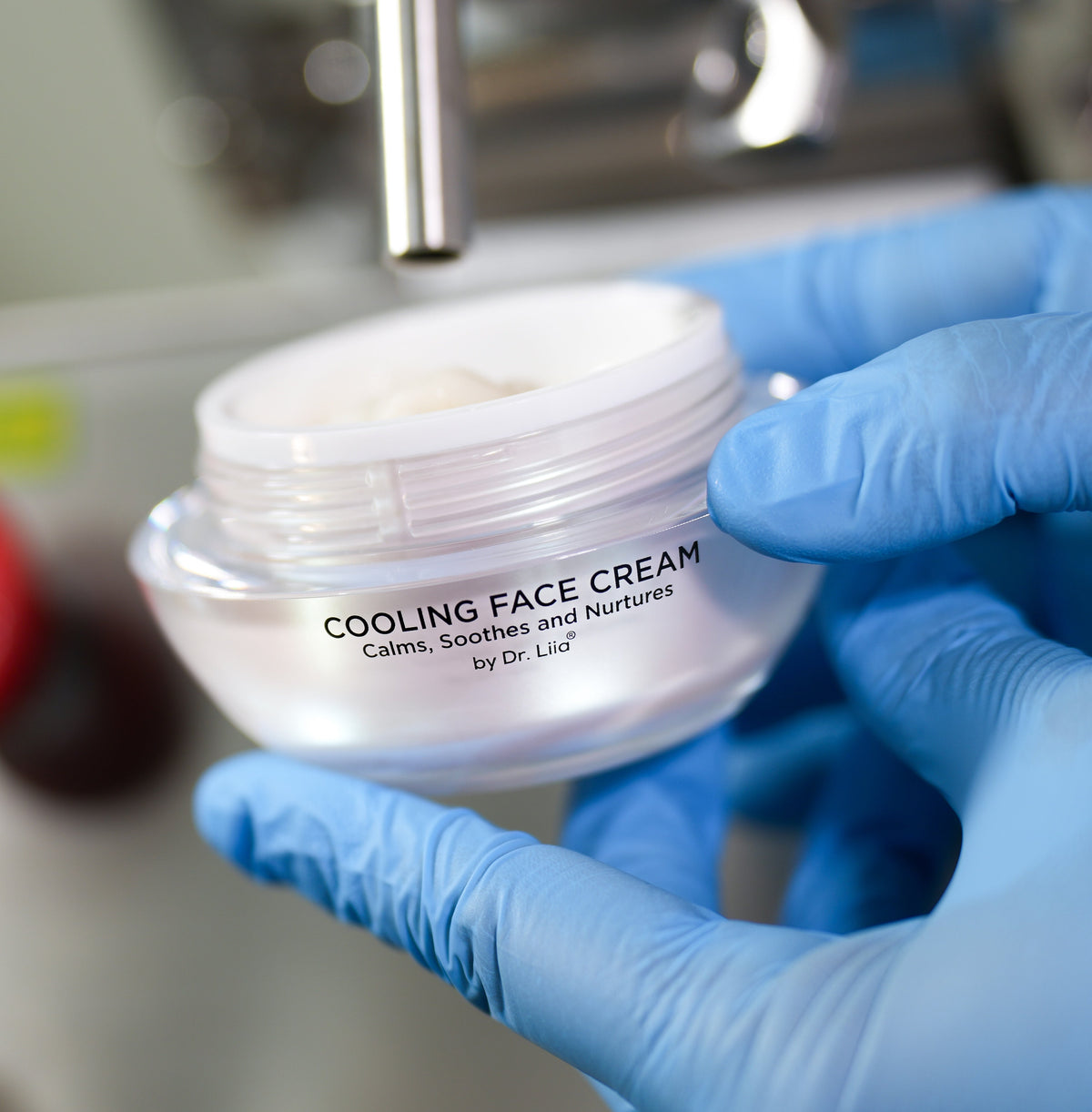 Cooling Face Elixir for Redness 2