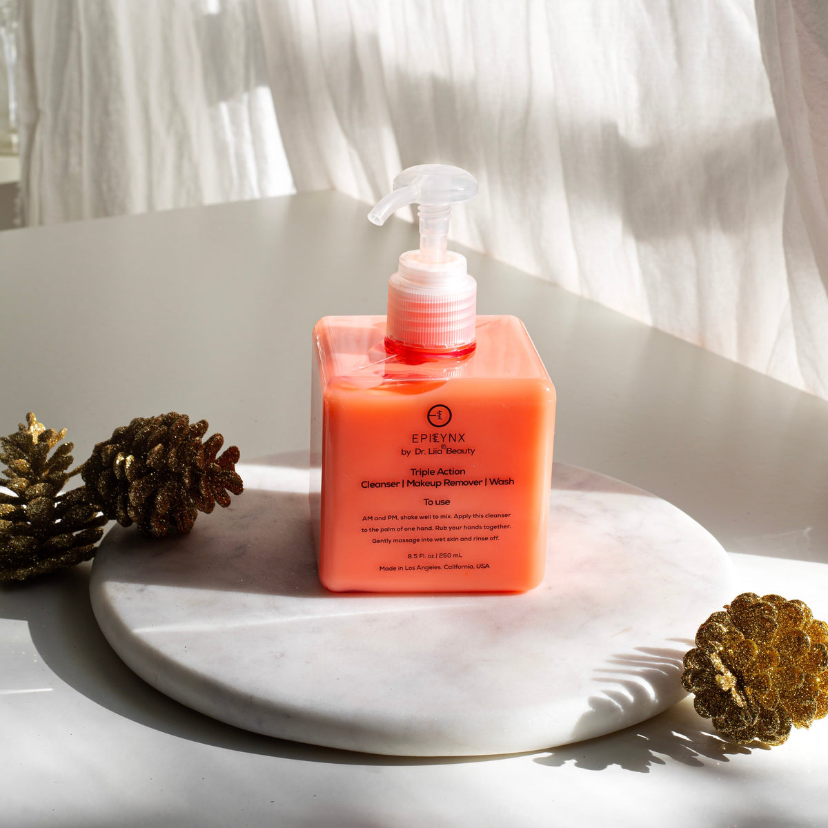 Hydrating Face Wash for Sensitive, Dry Skin 7