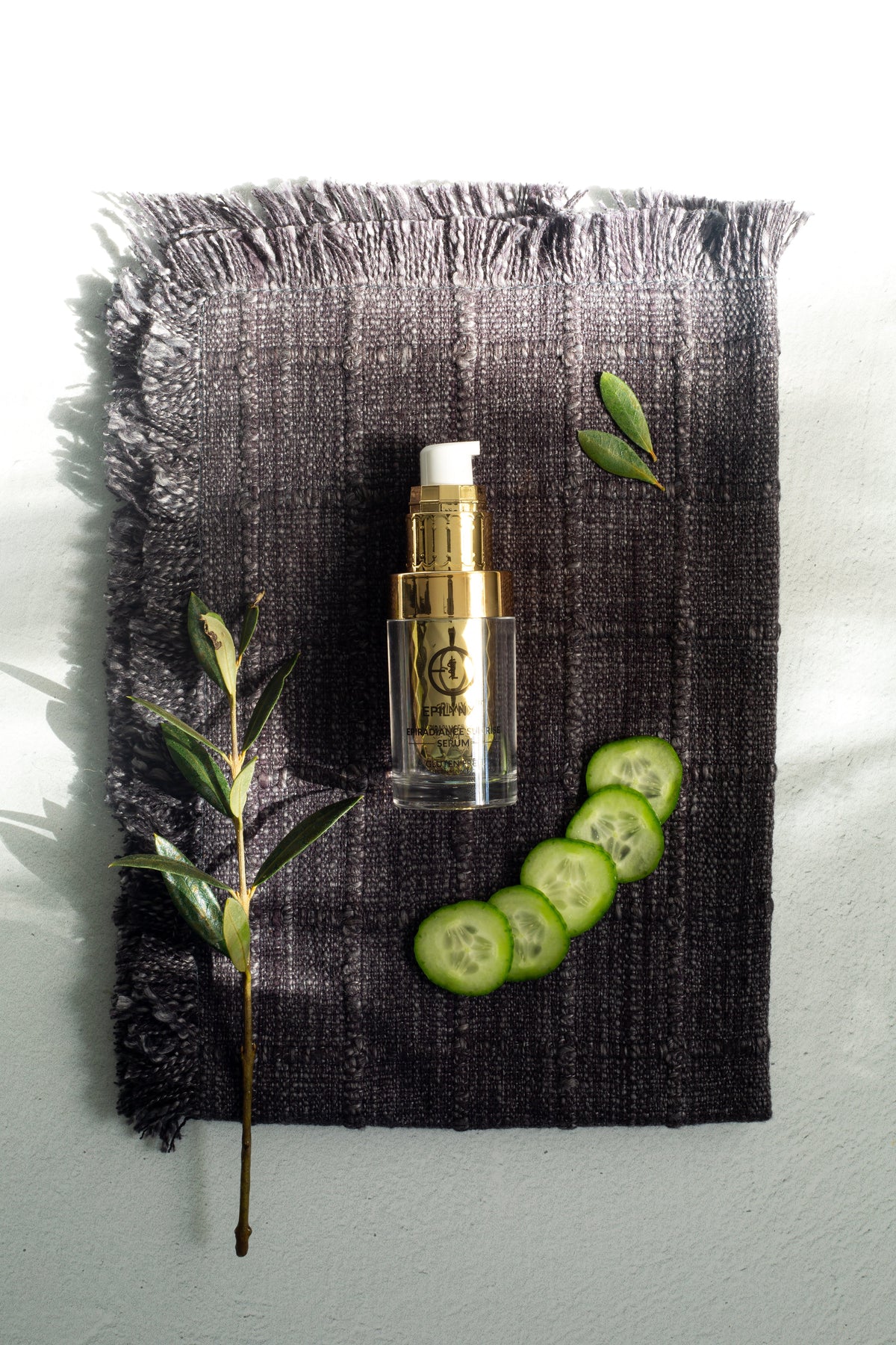 Hyaluronic Acid Serum for Fine Lines 8