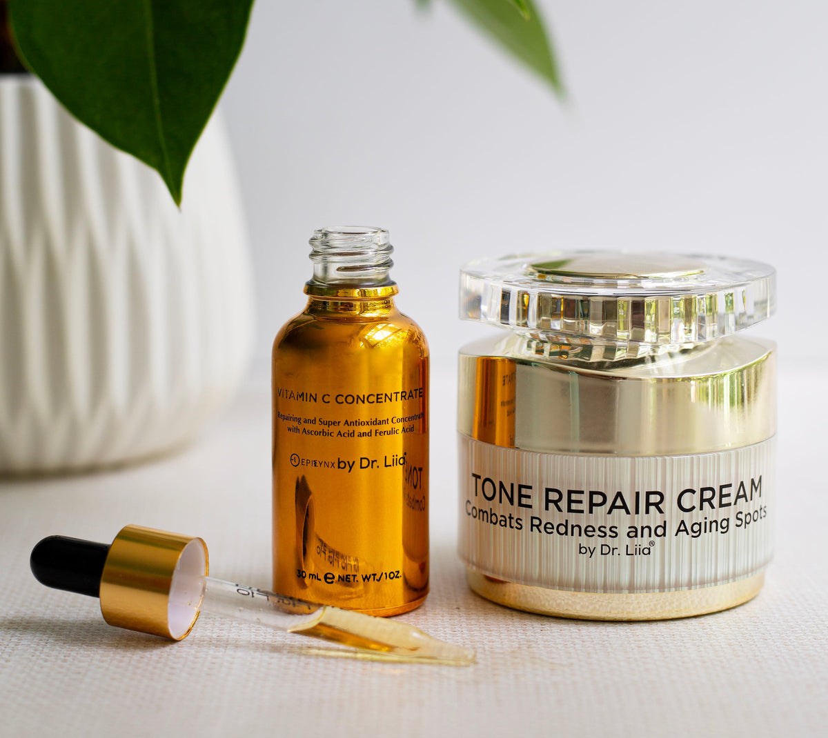 Vitamin C & Dark Spot Brightening Duo 2