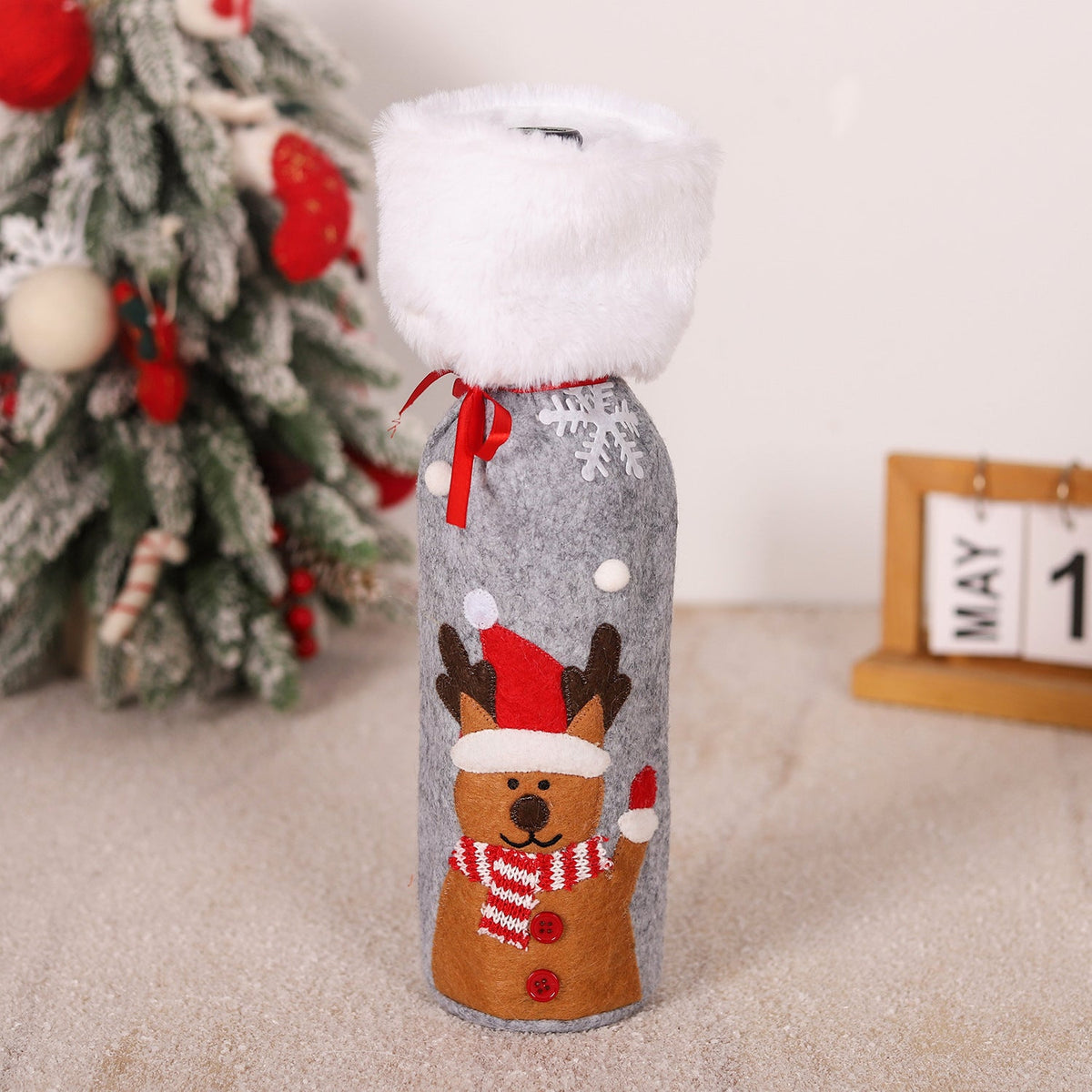 Christmas supplies red wine bottle covers elderly snowmen elk red wine bags household items 8