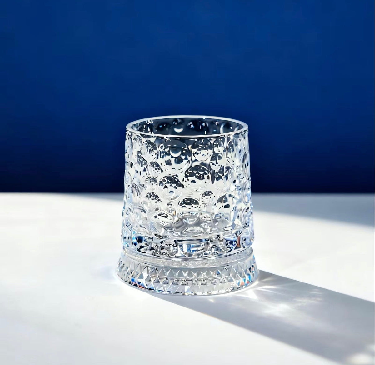 CrystalTwirl Rotating Drink Glass 12