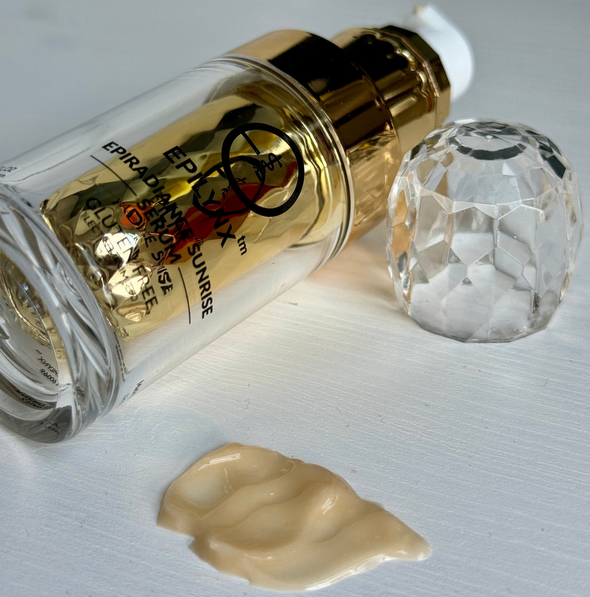 Hyaluronic Acid Serum for Fine Lines 3