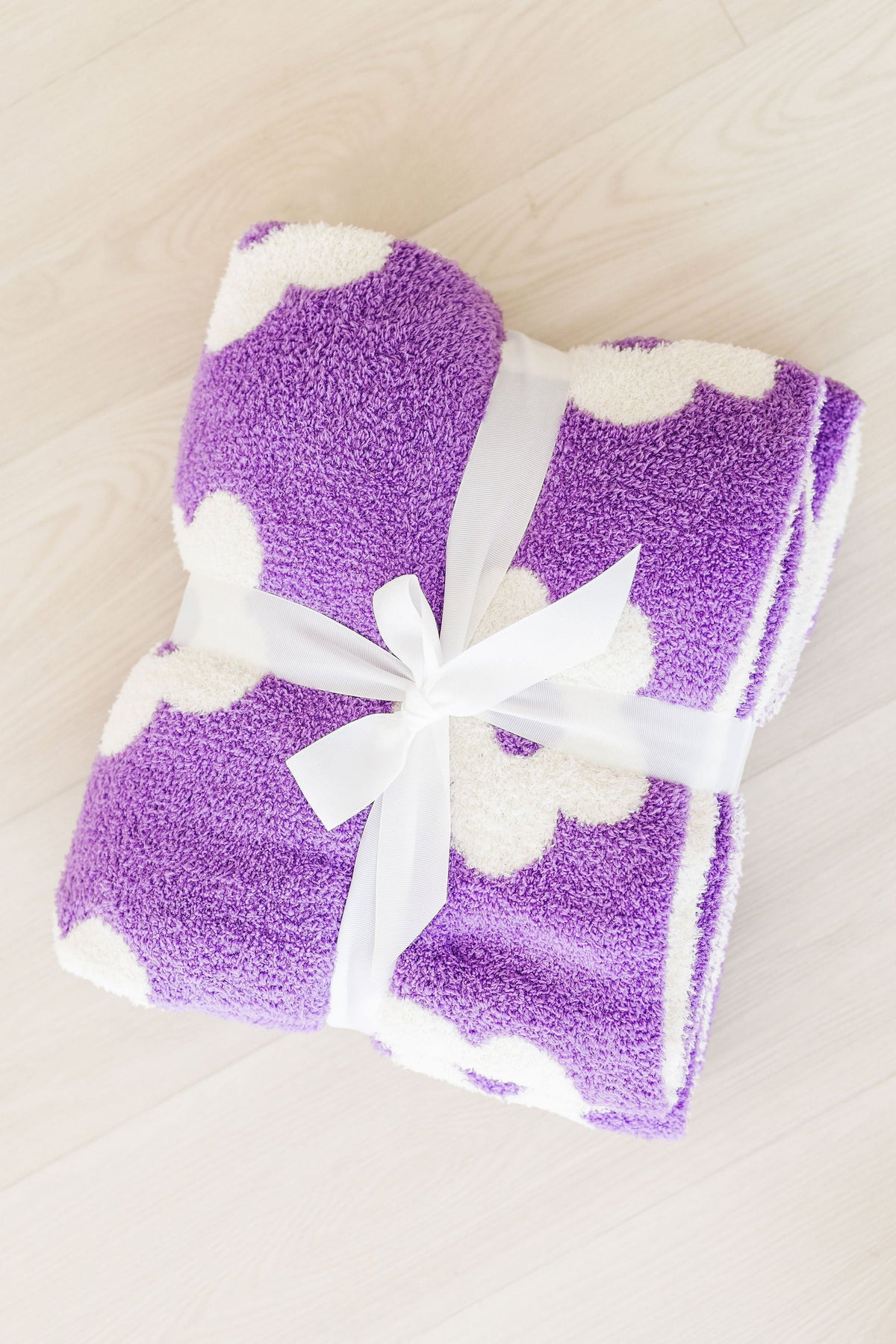 Lilac/Coconut Flower Cozy Blanket 2