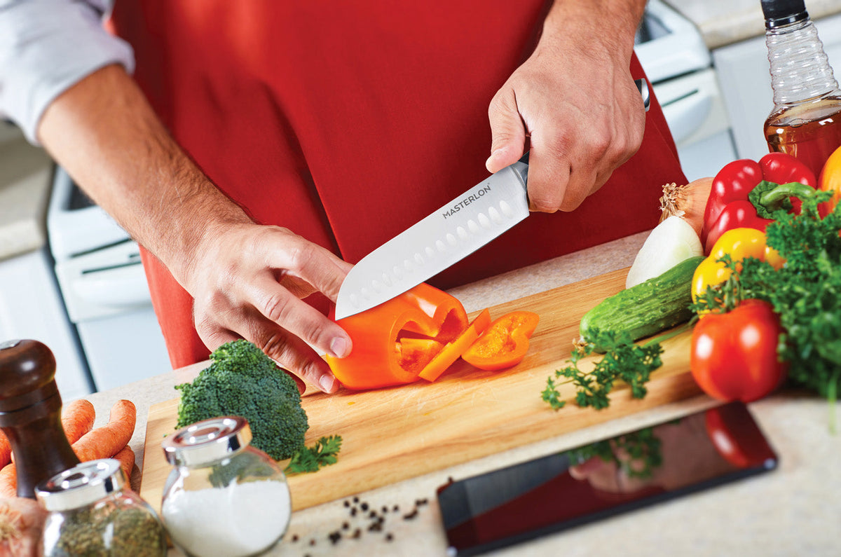MASTERPAN Essential Chef’s Knife Bundle - 8" Chef’s Knife, 8" Slicer Knife & 7" Santoku Knife - Stainless Steel Blades with Protective Covers 15