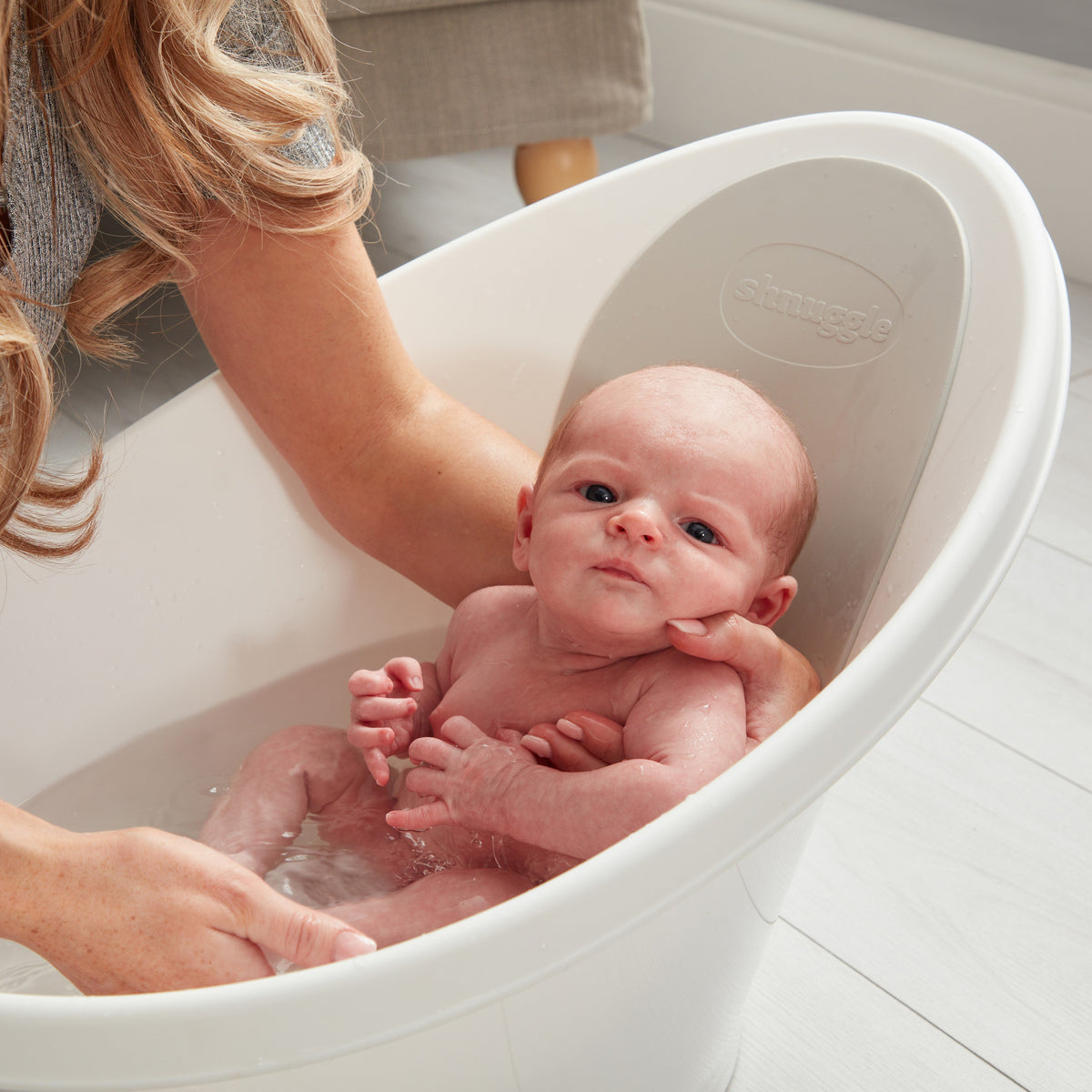 Shnuggle Bath & Change Bundle: Baby Bath & Changing Bundle + Accessories - 6-Piece Set for Cozy Bath & Diaper Time 5