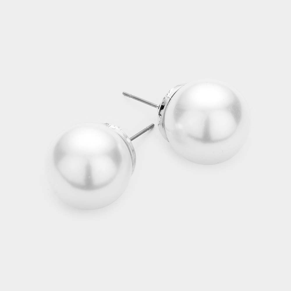 Pearl stud earrings 11