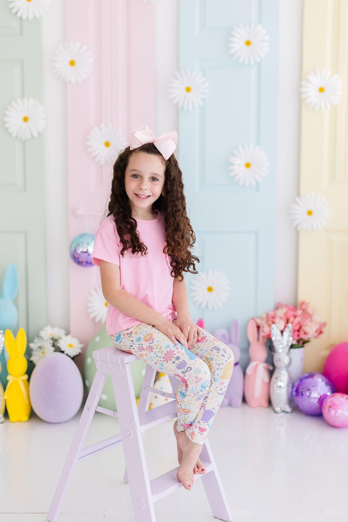 Pastel Floral Bunnies Leggings 3