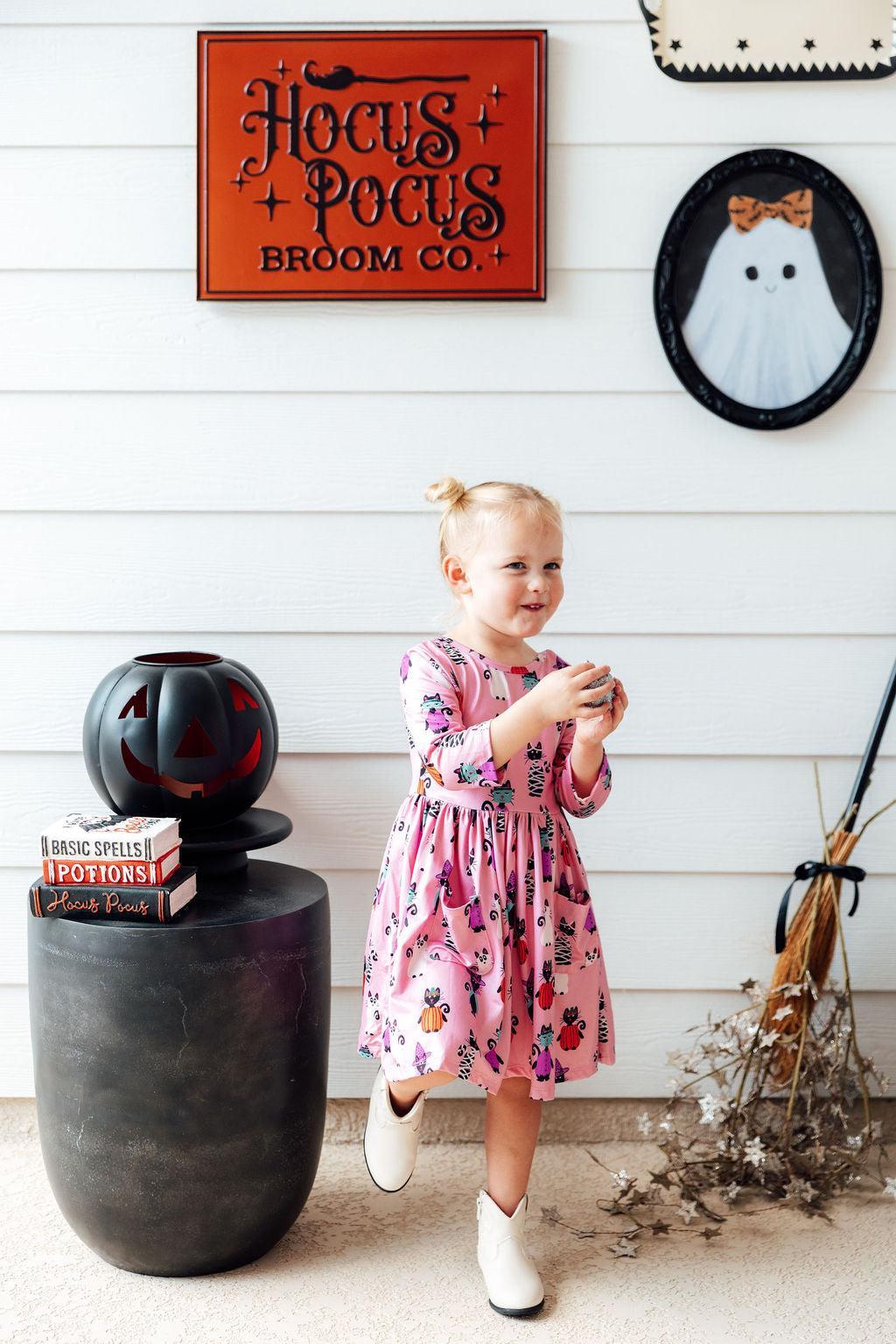 Purr-fectly Spooky 3/4 Sleeve Pocket Twirl Dress 4